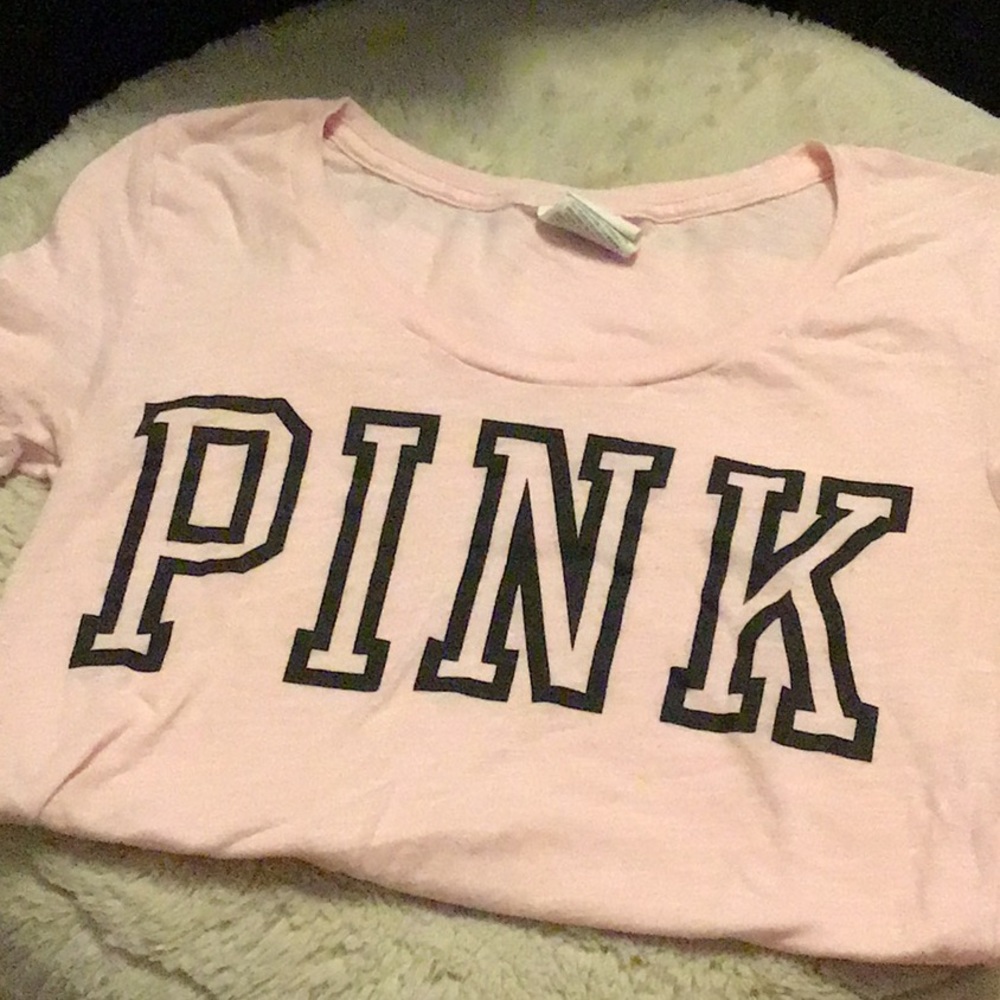 PINK VS Tee 💗